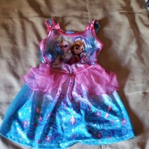 STORE CLOSING 🛍 Elsa night gown